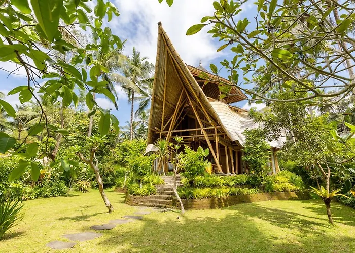 Garden House 3bds Bamboo House Pool Garden View *