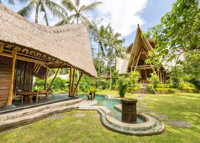 Villa Garden House 3bds Bamboo House Pool Garden View